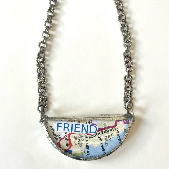 handmade shimmery silver necklace with map & city landscape - Picture 6 of 11